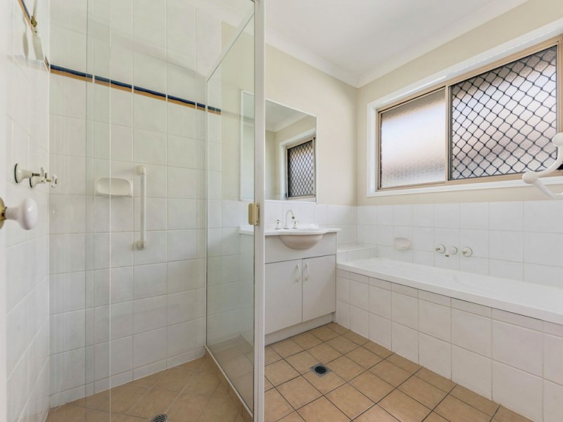 42 Masterton Street, Kippa-ring QLD 4021