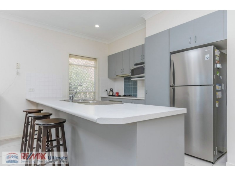 8 Neales Street, Murrumba Downs QLD 4503