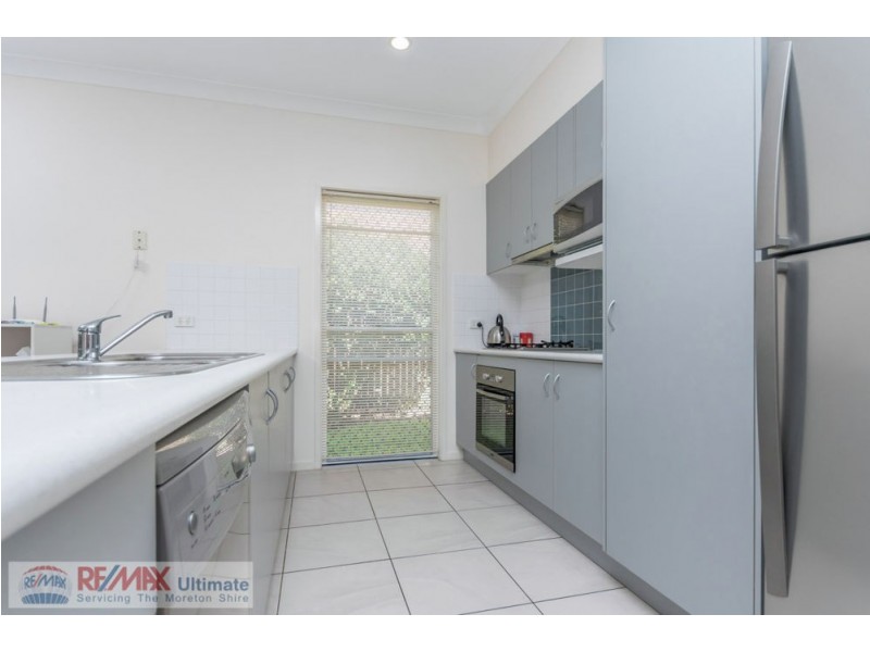 8 Neales Street, Murrumba Downs QLD 4503