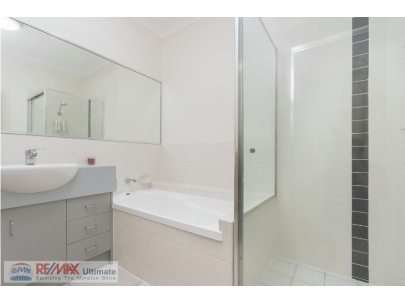 8 Neales Street, Murrumba Downs QLD 4503