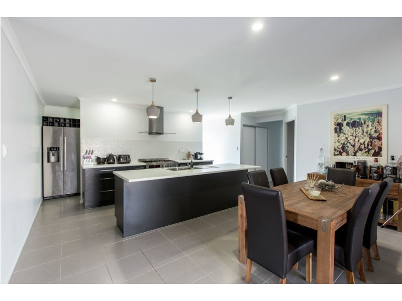 1 Grainger Circuit, Burpengary QLD 4505