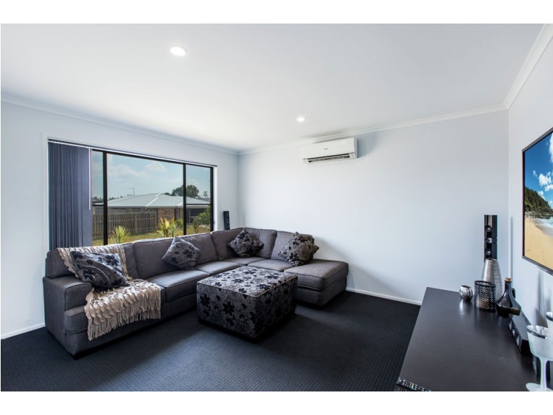 1 Grainger Circuit, Burpengary QLD 4505
