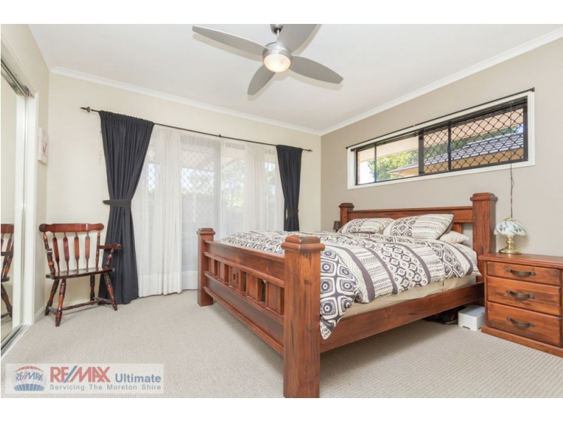 6 FARRINGTON DRIVE, Murrumba Downs QLD 4503