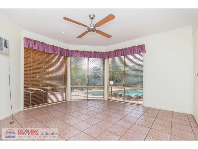 233 DOHLES ROCKS ROAD, Murrumba Downs QLD 4503