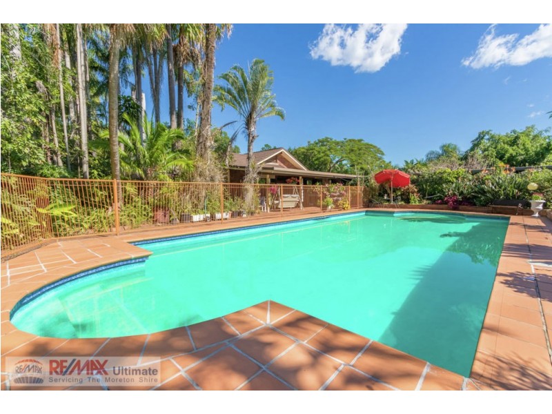 699 Caboolture River Road, Upper Caboolture QLD 4510