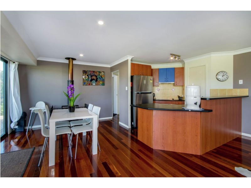 11 Glenross Place, Narangba QLD 4504