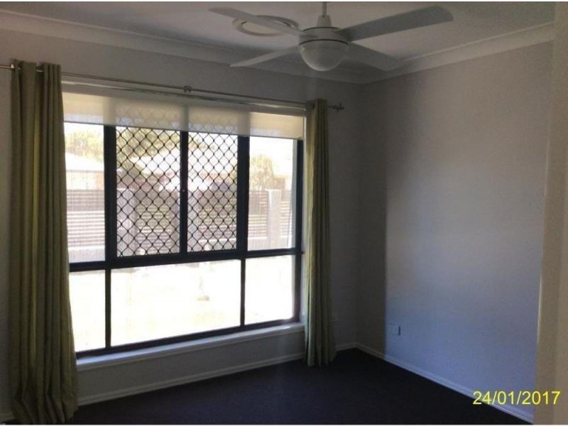30 Inverpine, Petrie QLD 4502
