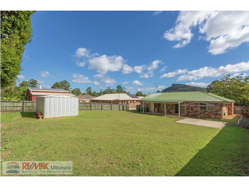 9 Paul Place, Glass House Mountains QLD 4518