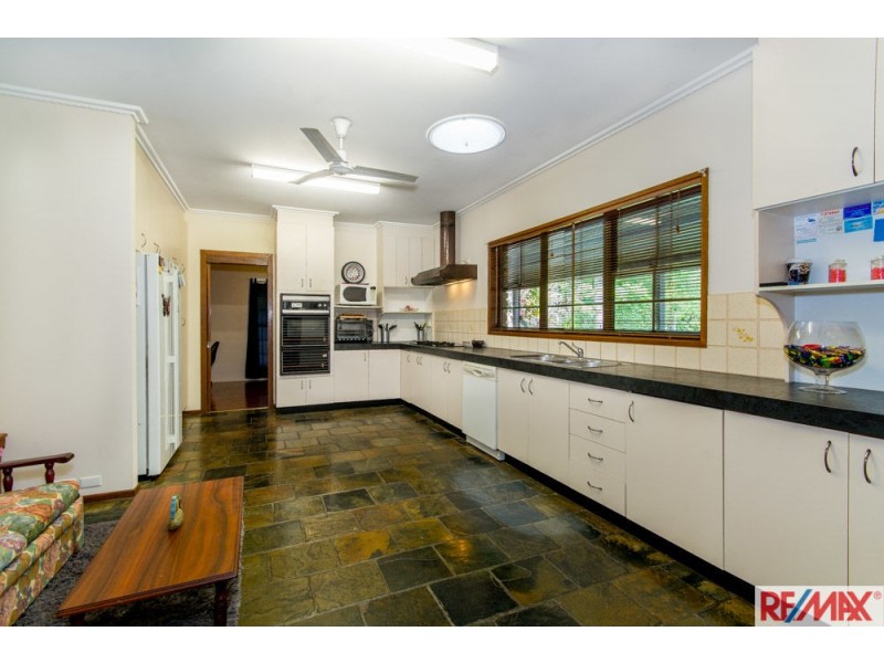 131 Old Bay Road, Deception Bay QLD 4508