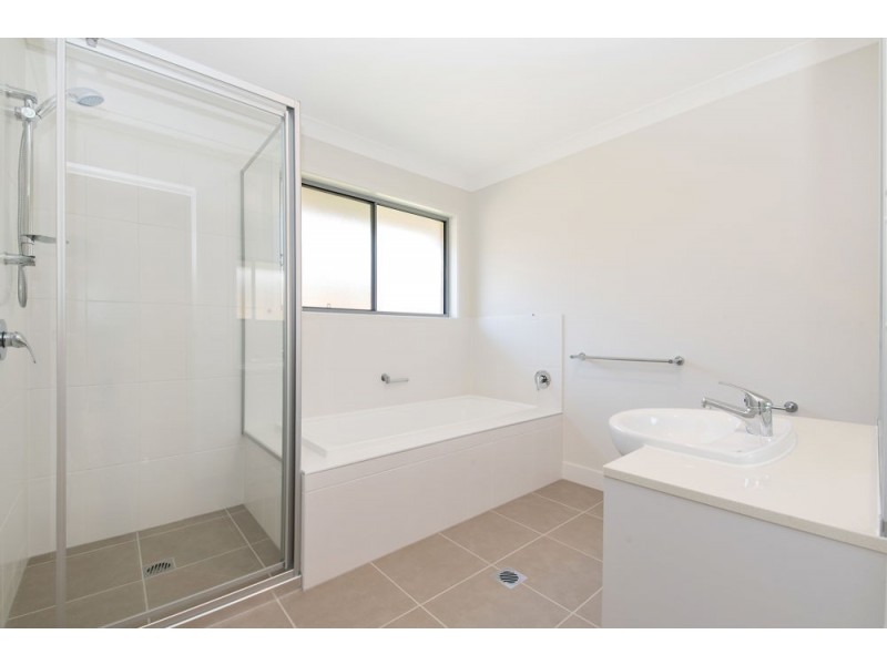 21 Emerald Street, Burpengary East QLD 4505