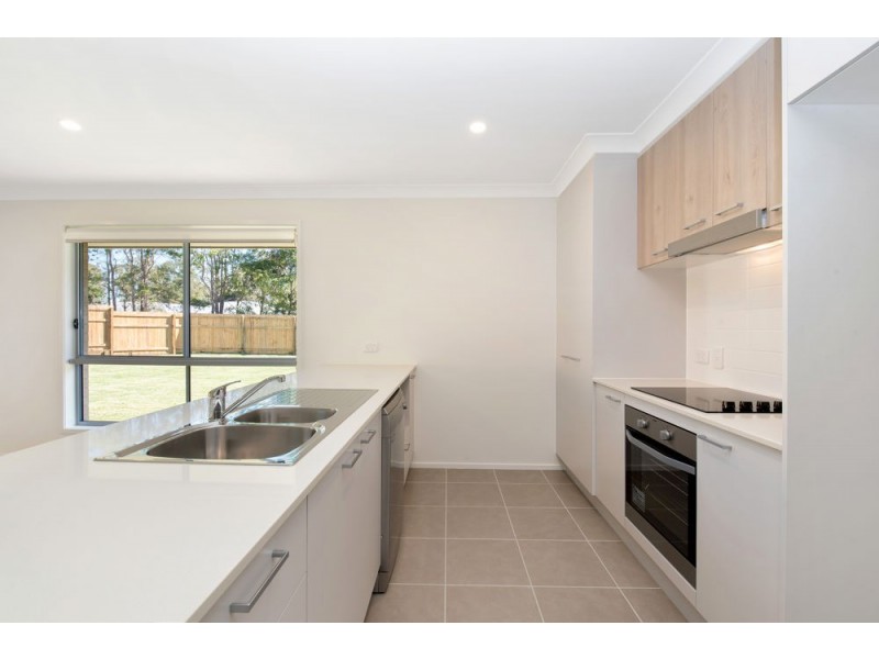 21 Emerald Street, Burpengary East QLD 4505