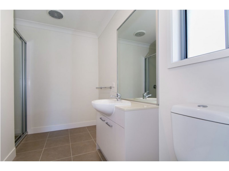 34 Emerald Street, Burpengary East QLD 4505