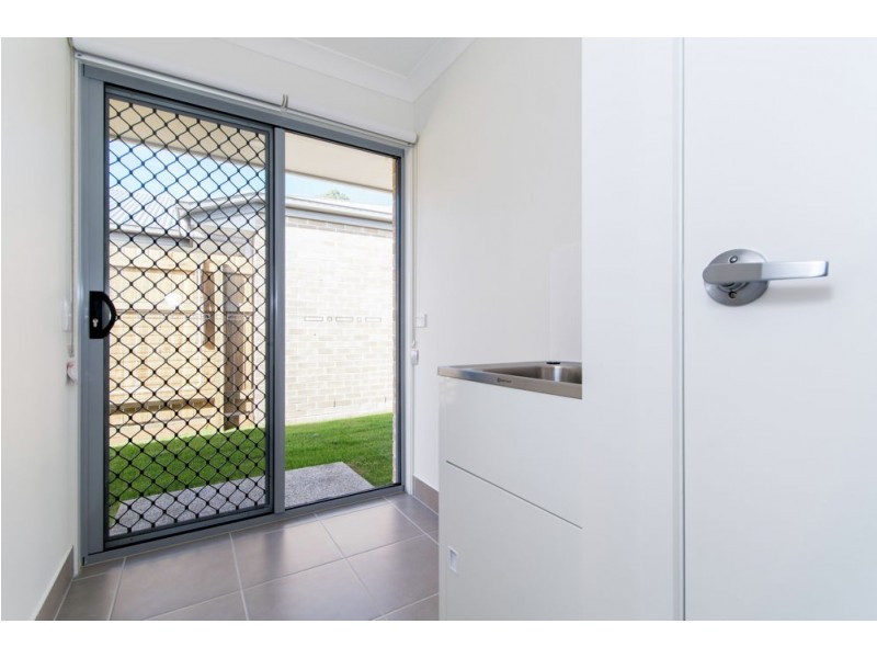 34 Emerald Street, Burpengary East QLD 4505