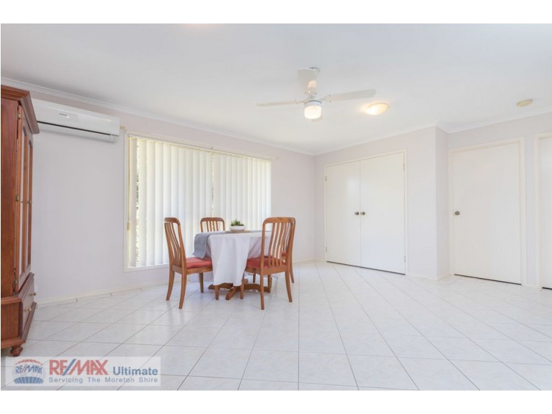 16 Blaxland Place, Narangba QLD 4504
