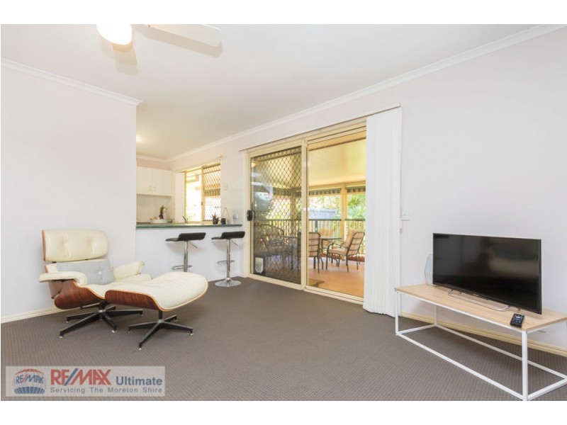 16 Blaxland Place, Narangba QLD 4504