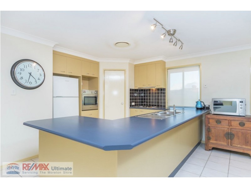 2 Warburton Street, Murrumba Downs QLD 4503