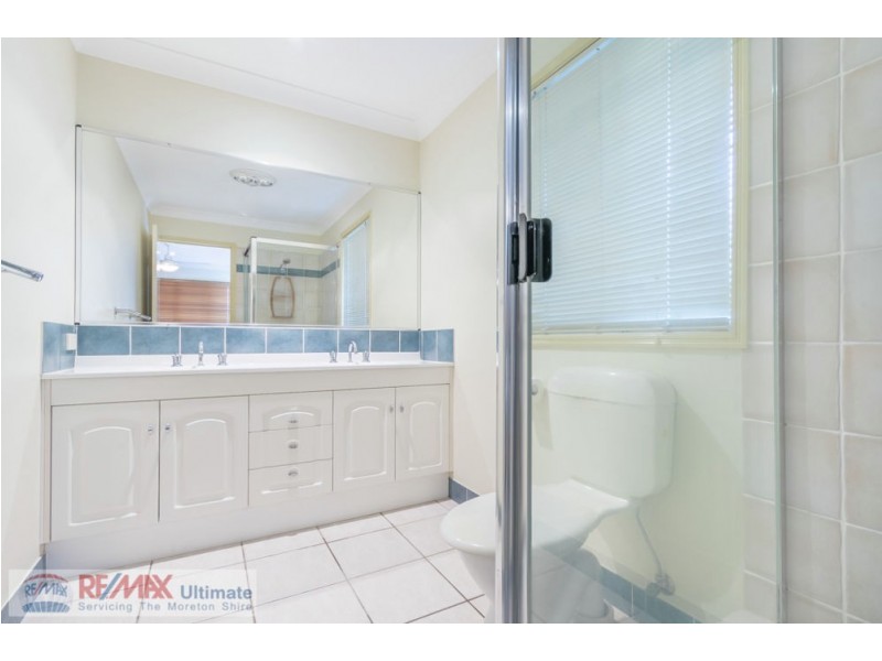 2 Warburton Street, Murrumba Downs QLD 4503