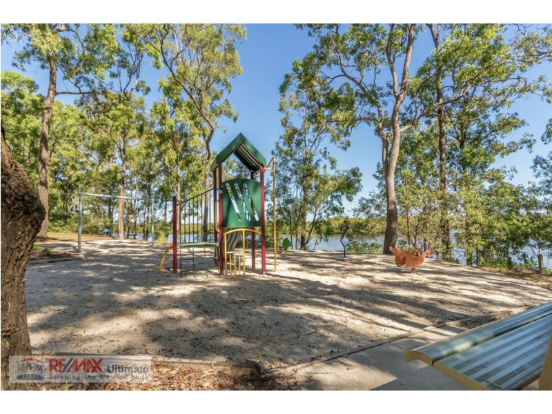 2 Warburton Street, Murrumba Downs QLD 4503