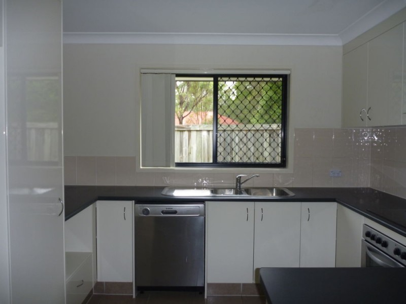 27 Aretha Lane, Narangba QLD 4504