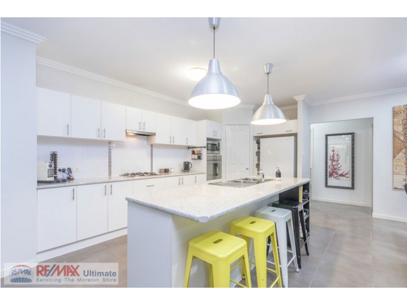 34 Affleck Avenue, Petrie QLD 4502