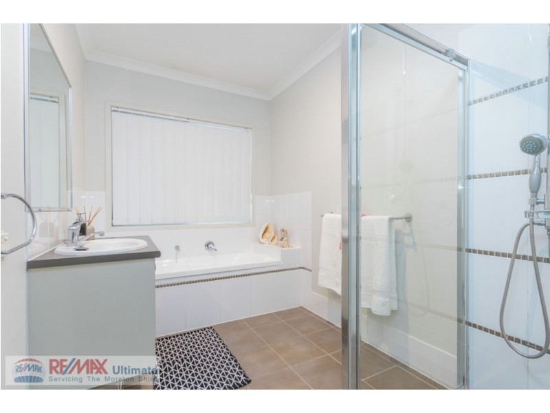 34 Affleck Avenue, Petrie QLD 4502