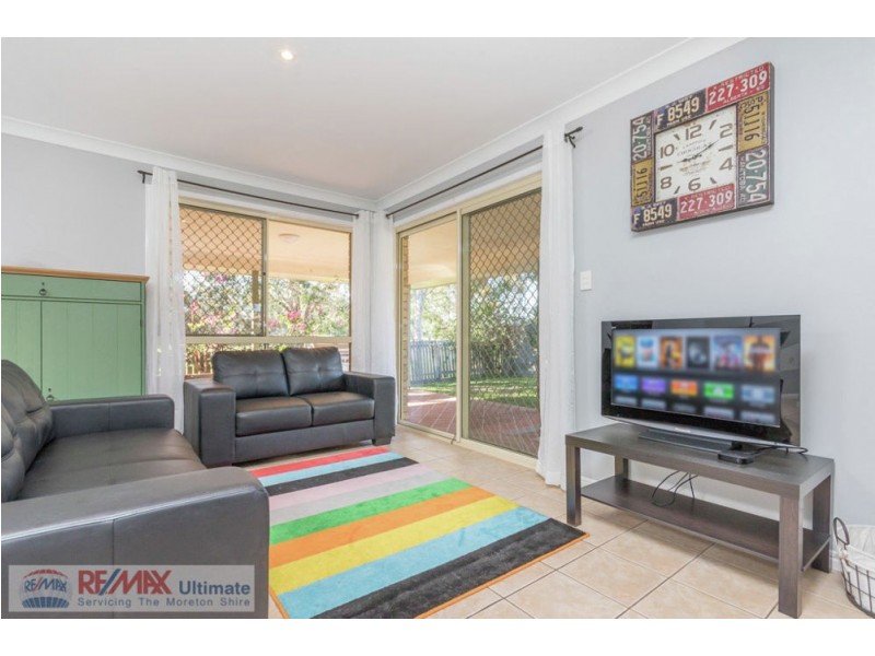 12 Sutherland Crescent, Morayfield QLD 4506