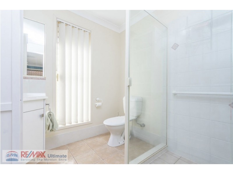 12 Sutherland Crescent, Morayfield QLD 4506