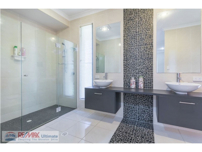 1-3 Northfield Place, Elimbah QLD 4516
