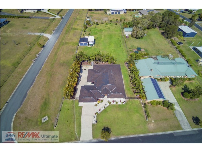 1-3 Northfield Place, Elimbah QLD 4516