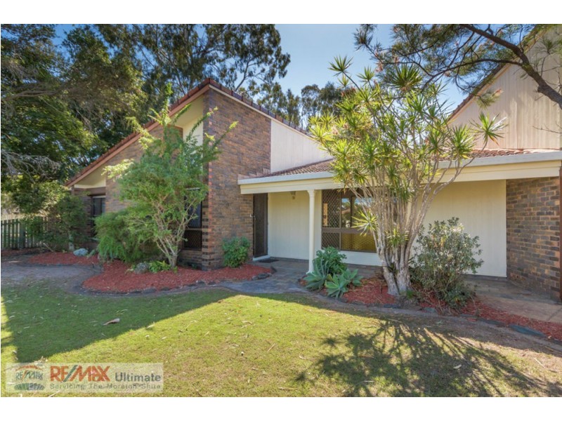 24 Vista Court, Newport QLD 4020