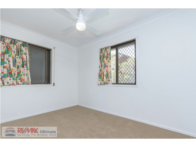 24 Vista Court, Newport QLD 4020