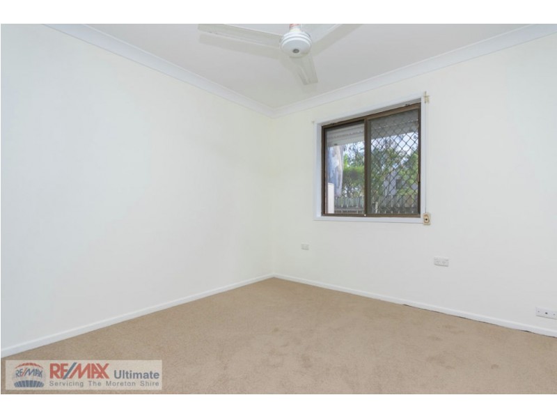 24 Vista Court, Newport QLD 4020