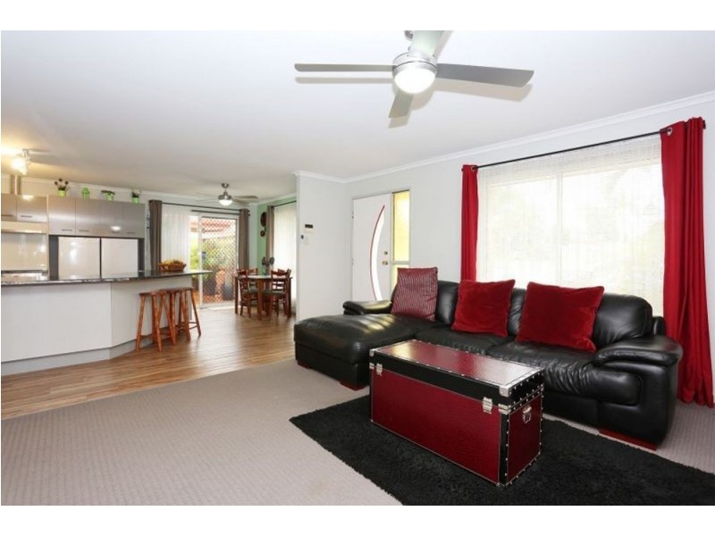 32 Kirkcaldy Street, Morayfield QLD 4506