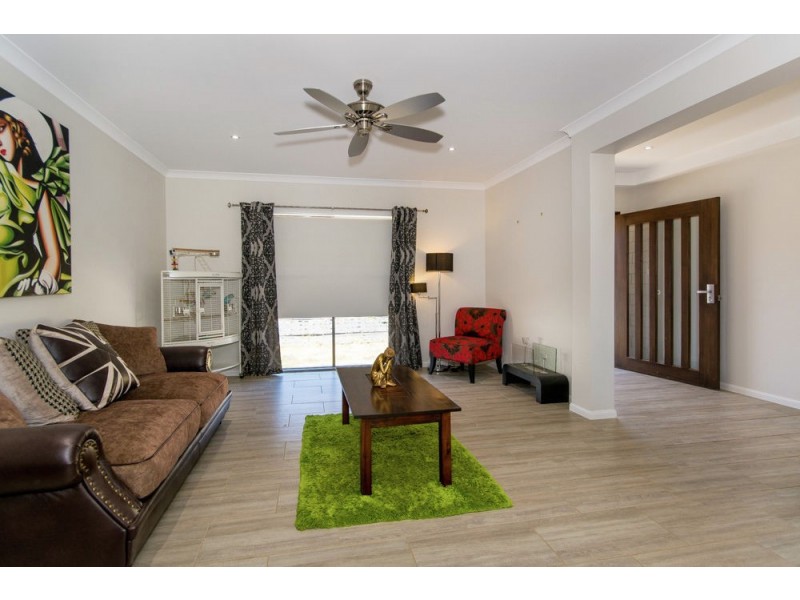 14 Walters Court, Wamuran QLD 4512