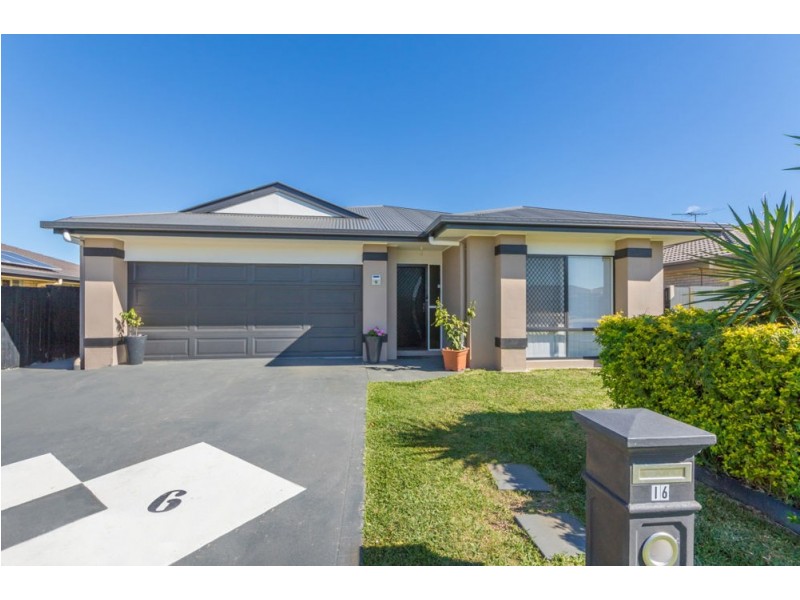 16 Crooks Street, Caboolture QLD 4510