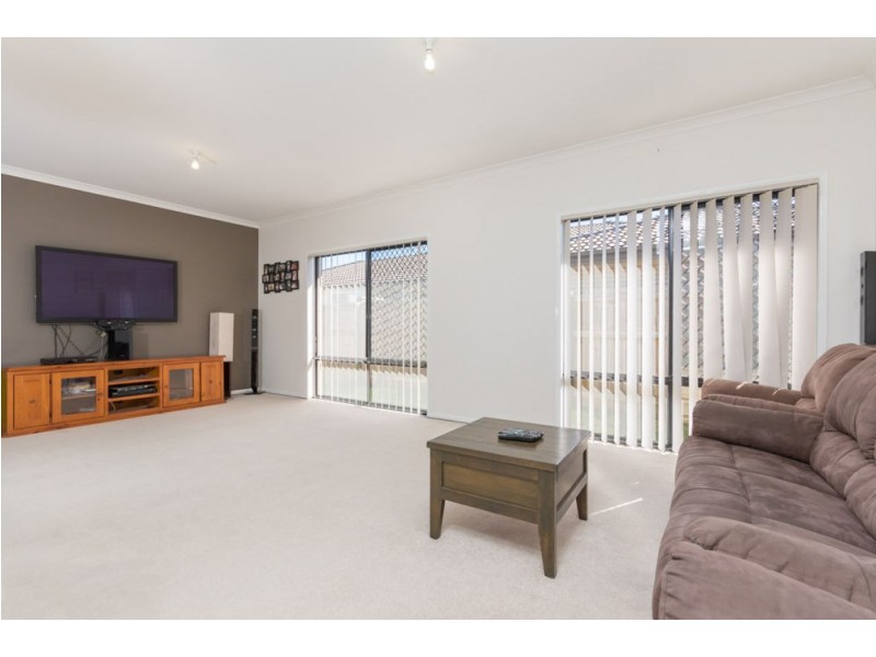 16 Crooks Street, Caboolture QLD 4510