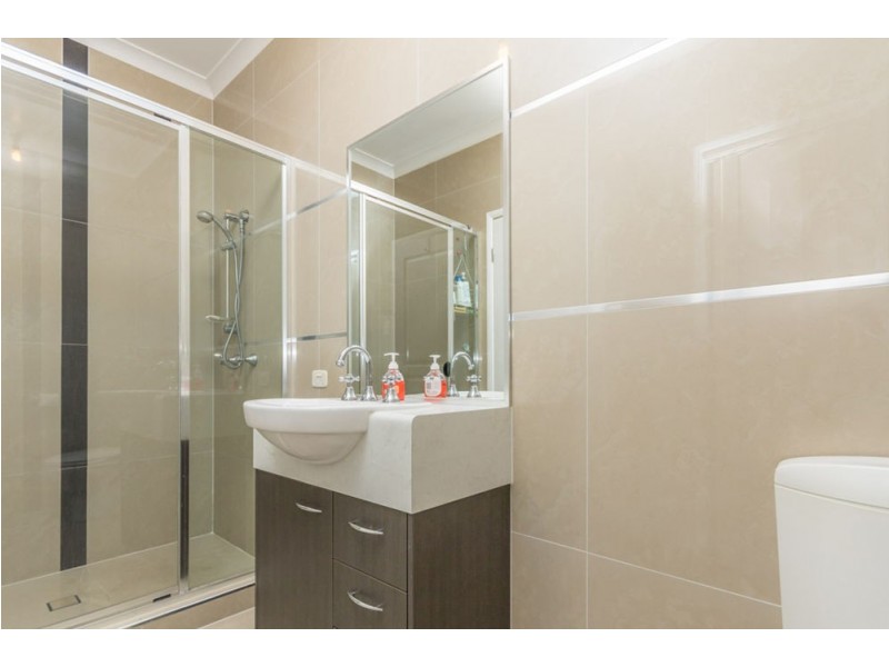 16 Crooks Street, Caboolture QLD 4510