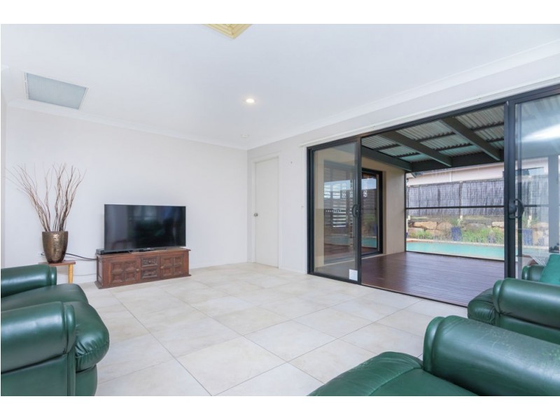 2 Hampstead Outlook, Murrumba Downs QLD 4503