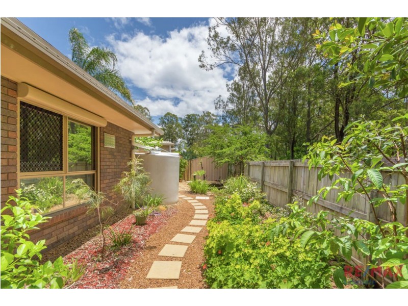 25 Pardalote Place, Bellmere QLD 4510