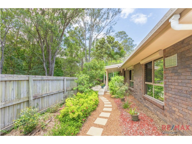 25 Pardalote Place, Bellmere QLD 4510