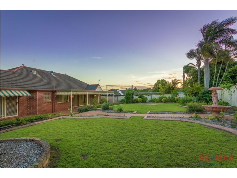 12 Castle Hill Drive, Murrumba Downs QLD 4503