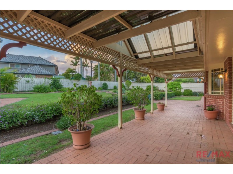 12 Castle Hill Drive, Murrumba Downs QLD 4503