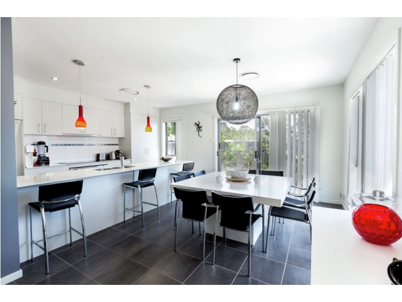 5 Steamview Court, Burpengary QLD 4505