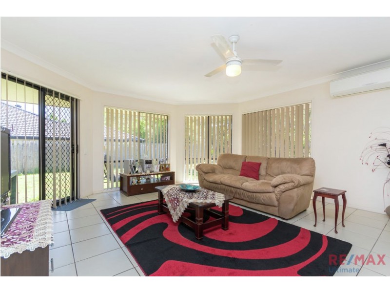 34 Whitfield Crescent, North Lakes QLD 4509