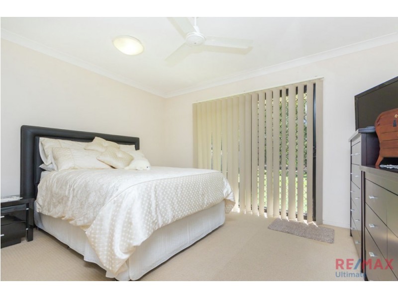 34 Whitfield Crescent, North Lakes QLD 4509
