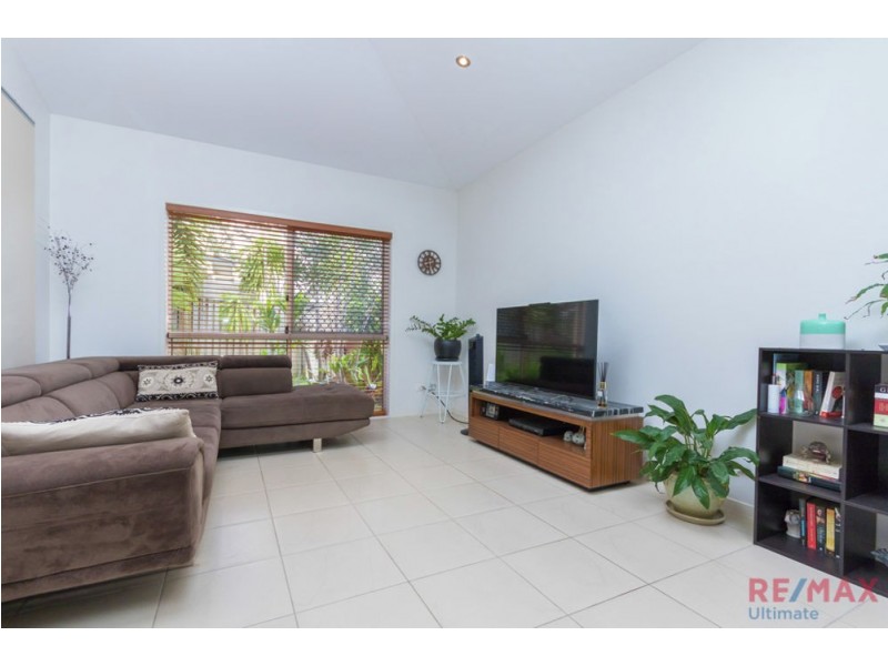14 Lorikeet Parade, Dakabin QLD 4503