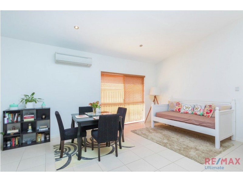 14 Lorikeet Parade, Dakabin QLD 4503