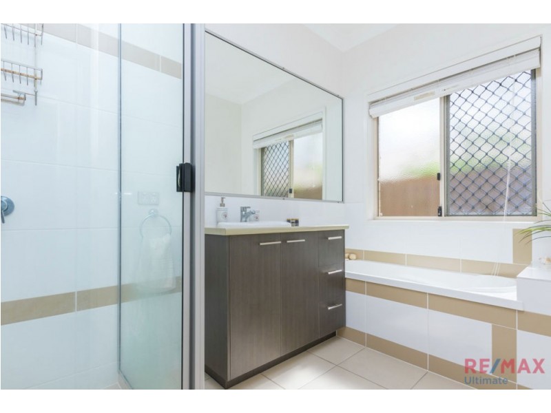 14 Lorikeet Parade, Dakabin QLD 4503