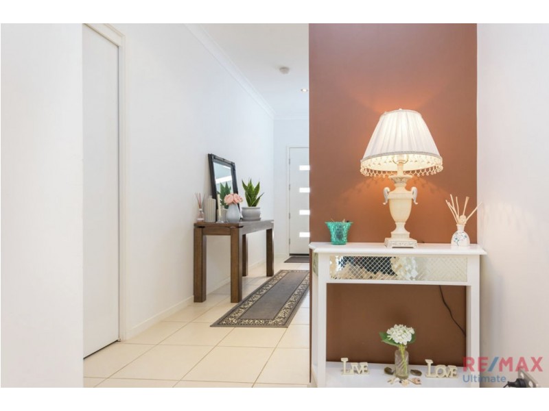 14 Lorikeet Parade, Dakabin QLD 4503