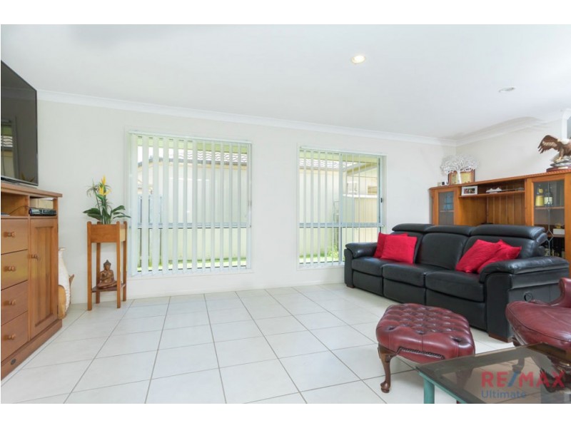 8 Robusta Court, Banksia Beach QLD 4507